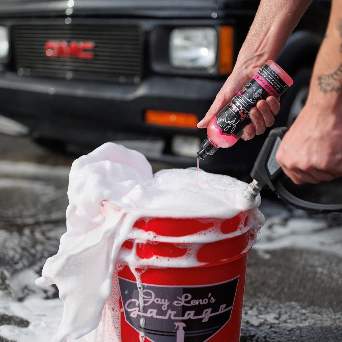 Car Wash Kit with Bucket – Auto Detailing Kit for Interior and Exterior, Car Cleaning Supplies Set with Wash Mitt, Tire Shine, Wheel Cleaner, Car Wax, Microfiber Towels, Car Wash Kit